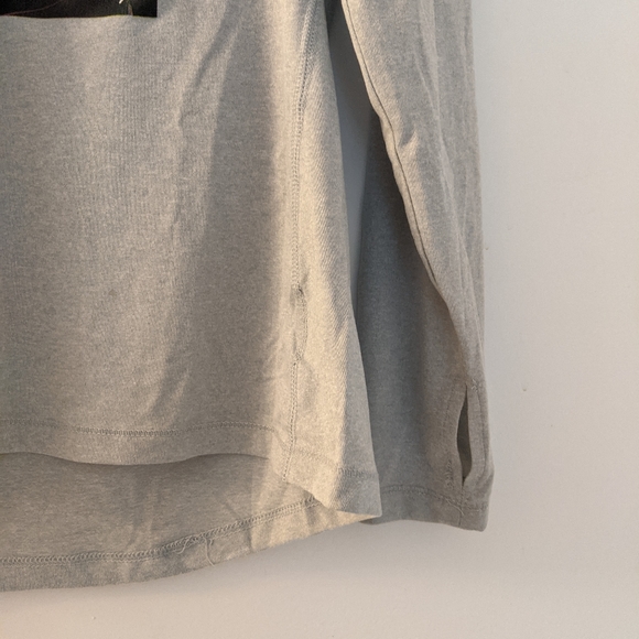 Old Navy active long sleeve shirt large - Picture 7 of 13